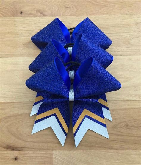 Custom Sideline Cheer Bow Made In Your Team Colors Price Etsy Custom Cheer Bows How To