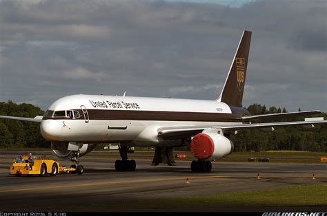 Boeing 757 24apf United Parcel Service Ups Aviation