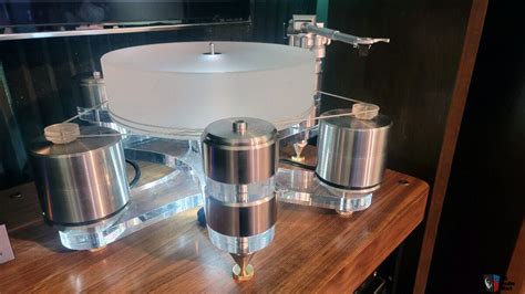 Clearaudio Master Reference Turntable With Clamp Photo US Audio Mart