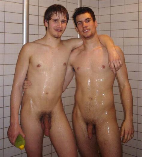 Naturismo Nudismo Y Exhibicionismo Gay Chicos Amateurs Desnudos Naked Amateurs Guys