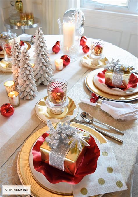 Effortless Elegance Vibrant Red And Gold Christmas Tablescape