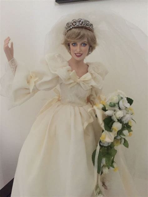 Princess Diana Franklin Mint Porcelain Waving Wedding Doll Repainted Diana Wedding Dress