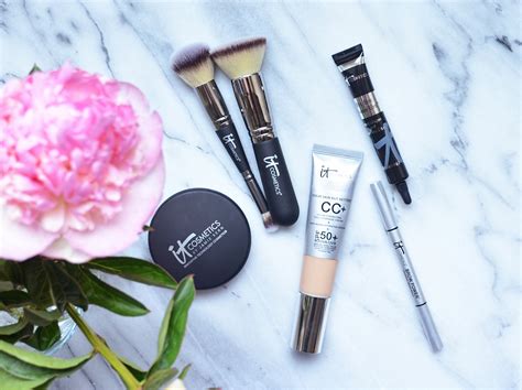5 Products That You Should Try From It Cosmetics Makeup Sessions