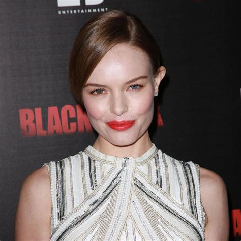 Kate Bosworth Wore Peach Eye Makeup With Coral Lipstick Did She Pull It Off Glamour