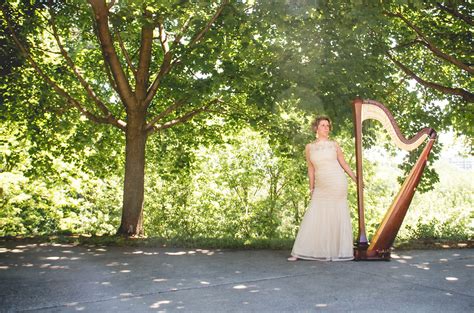 harpist caroline leonardelli performing and teaching