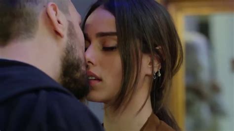 Türk Dizileri öpüşme Sahneleri Çukur Aşk ı Memnu Kara Para Aşk