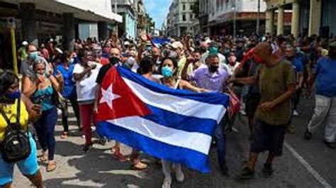 El Régimen Cubano Acude A Los Cdr Indice Político Noticias México