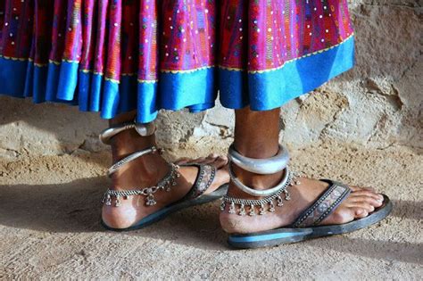 Local fashion: Tribal jewelry of Rajasthan | Silk bracelet, Tribal ...