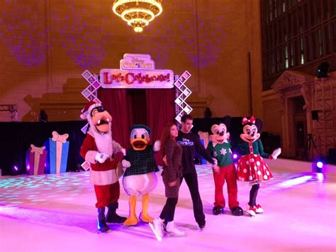 Disney On Ice Presents Lets Celebrate Disney On Ice Lets