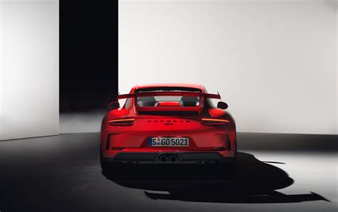 Online Crop Red Porsche 911 Gt3 Hd Wallpaper Wallpaper Flare