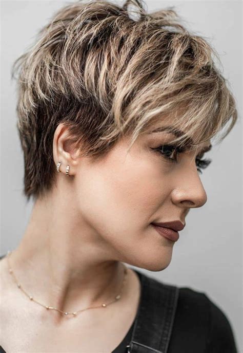 Short Hairstyles For 2023 Female