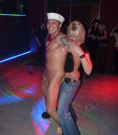 Amateur Male Stripper Cfnm Finds Pics Xhamster