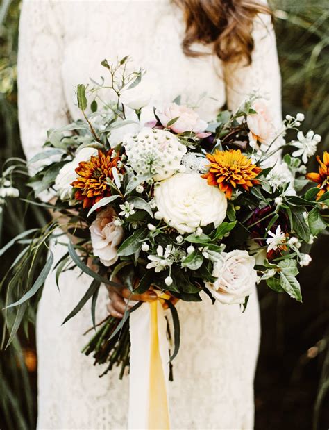 27 Wildflower Bouquets For A One Of A Kind Bride Brides Fall