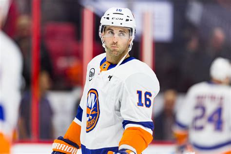 Additional pages for this player. Andrew Ladd, Tom Kuhnhackl Headed to AHL Training Camp