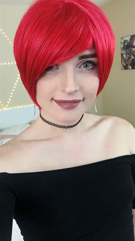Natalie Mars On Twitter Trying On Some Of My Roommates Cosplay Wigs