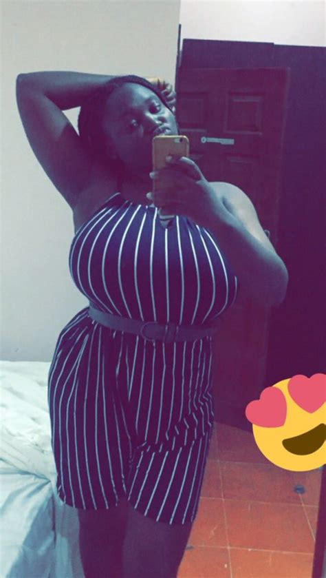 Nigerian Lady With Massive Bo Obs Attempts To Break The Internet As She