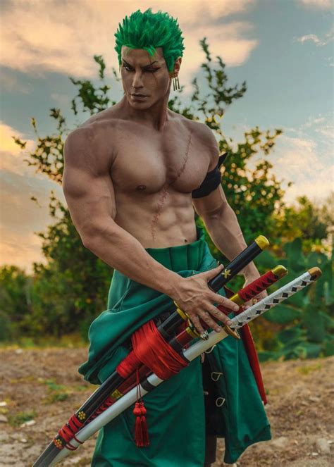 Cosplay 《one Oiece》 ロロノア・ゾロ ♥ Roronoa Zoro Cosplayed By Taryn Amon