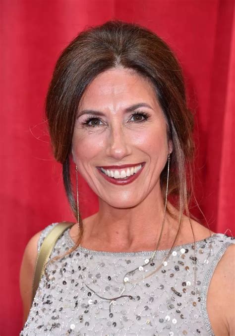 itv emmerdale star gaynor faye quits soap after seven years on screen liverpool echo