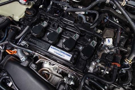 2017 Honda Civic Hatchback Sport Engine 02 Motor Trend En Español