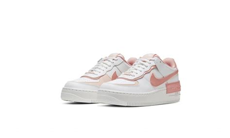 Nike dominates the sportswear industry with a fresh, stylish approach to casual apparel. Nike Air Force 1 Shadow Pink Quartz - hier kaufen ...