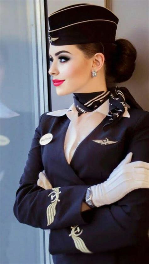 Pin By Krystal Dayse On Come Fly With Me Flight Attendant Fashion Flight Girls Flight Attendant