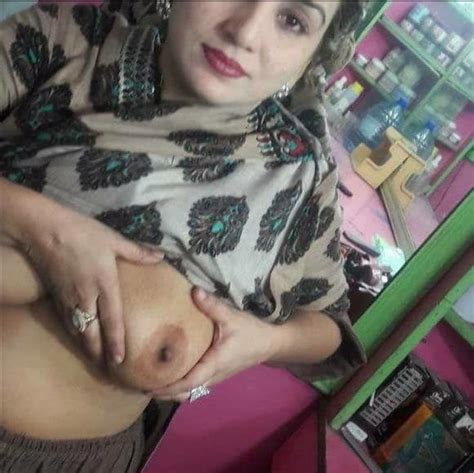 my paki aunty in pakistan who i fuck 31 pics xhamster