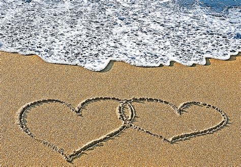 Beach Love Backgrounds Download Hd Wallpapers Desktop