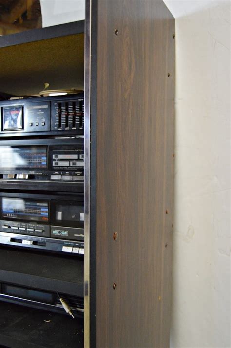 Fisher Stereo Cabinet With Components And Cassettes Ebth