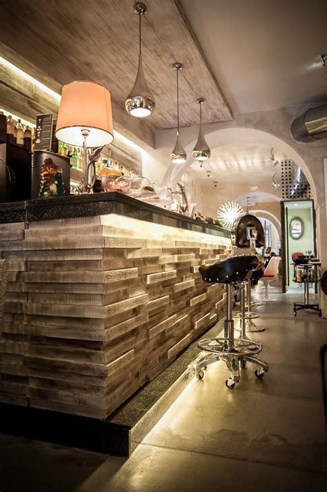 Pin de Tannia Ramos en Br | Diseño de barra de bar, Diseños de bar de