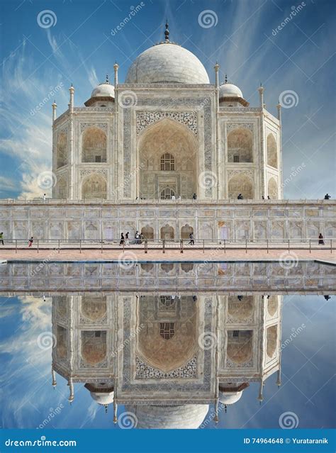 Taj Mahal India Agra 7 Maravilhas Do Mundo Trave Bonito De Tajmahal
