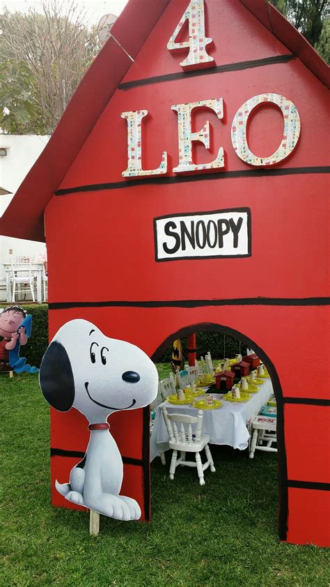 Party supplies holiday shop household essentials sports & outdoors home toys baby target buycostumes christmas central. Snoopy Party | Gabriel's First Bday in 2019 | Snoopy party ...
