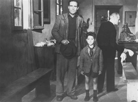 Dvd And Blu Ray Bicycle Thieves 1948 Criterion Collection The