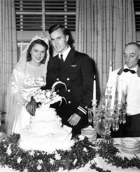 Barbara Bush And George Hw Bushs Relationship In Photos Time