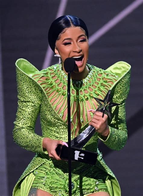 Cardi B Becomes First Woman Rapper To Reach 1 Billion Youtube Views With I Like It Video