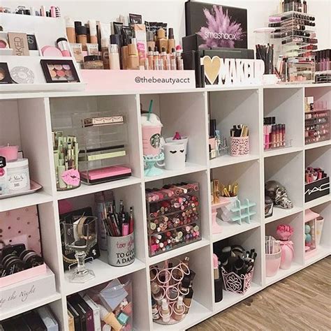 famous storage ideas for makeup vanity references