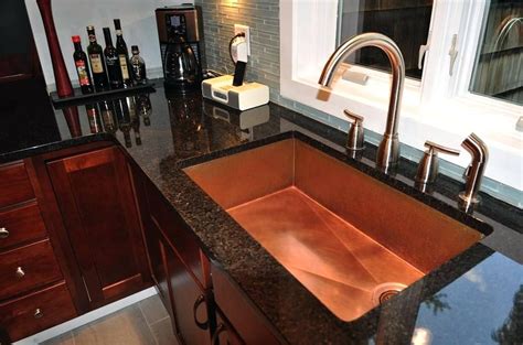 Copper kitchen sinks add beauty and elegance to your kitchen. 6 Best Copper Sink Reviews 2020 - Durable and Stylish
