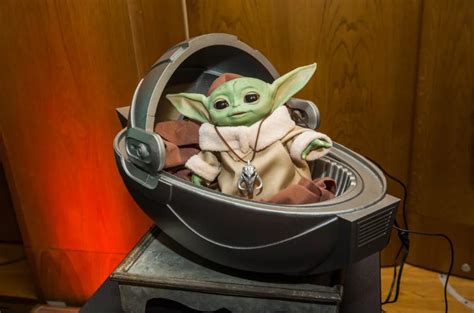 Machine washable for easy and convenient i like that the comforter is reversible, though i do like the baby yoda side the most. Buy Me, You Will! The New Baby Yoda Animatronic Toy Has ...