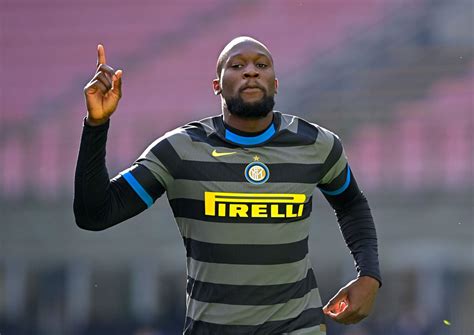View the player profile of internazionale forward romelu lukaku, including statistics and photos, on the official website of the premier league. Lukaku maintains Inter's Scudetto charge | Forza Italian ...