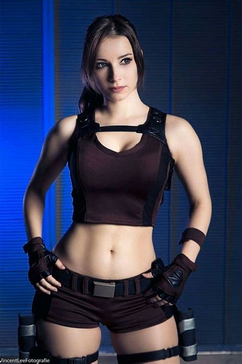Pin By Luis Dominguez On Enji Cosplay Woman Lara Croft Cosplay Cosplay Outfits