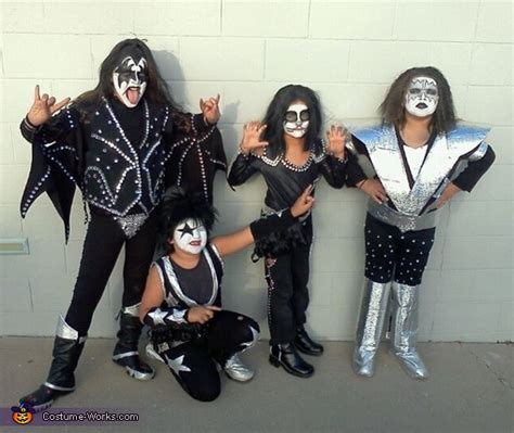 You don't need to sing in order to pass off these rocking looks. KISS Kids Costumes