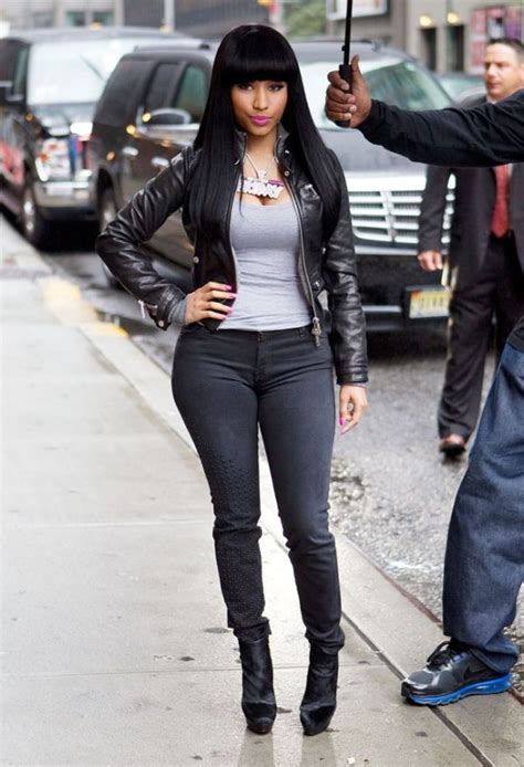 Celebrities Who Absolutely Love Wearing Tight Jeans Butruths Nicki
