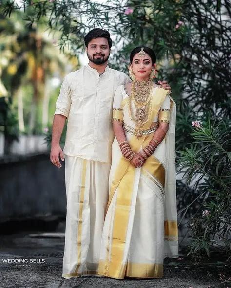 Different Ways To Wear Blouse Designs For Kasavu Saree Couple Wedding Dress Indian Wedding