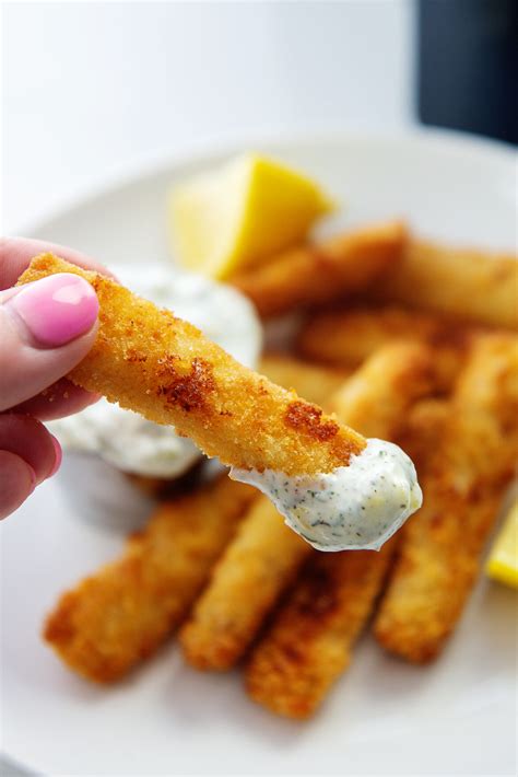 Crispy Air Fryer Frozen Fish Sticks Recipe