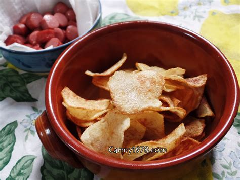 Patate fritte fatte in casa. Come preparare le patatine fritte come quelle in busta ...