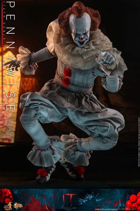 Real english version with high quality. Pennywise IT Chapter 2 One Sixth Scale Figure by Hot Toys