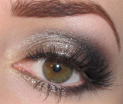 Gold eye makeup is applied on the lid. Glitter is my Crack: Gold, Champagne and Black Eye makeup Tutorial