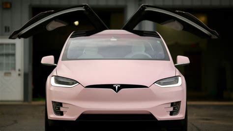 Este Es Verity El Genuino Tesla Model X De Color Rosa