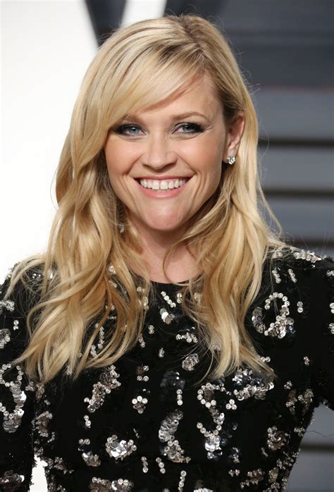 Celebrity Side Bangs Styles That Are Trending Now Hairstyles With Bangs Reese Witherspoon