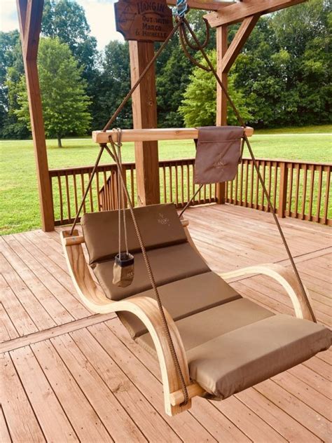 Deluxe Wooden Hanging Swing Chair Hanging Patio Chair