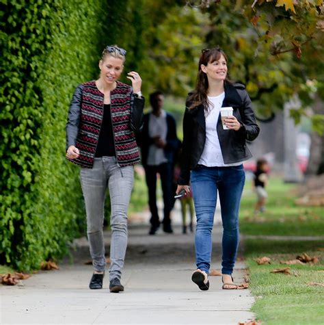 Jennifer Garner Out With A Friend In Los Angeles October 2014